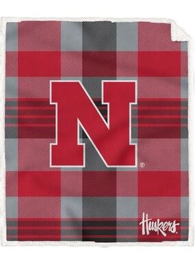 Nebraska Huskers Red Plaid Sherpa Throw